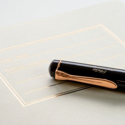 Leuchtturm1917 Medium Notebook Metallic Edition Gold